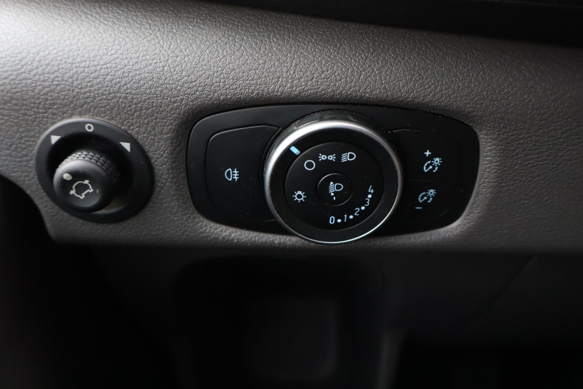 Ford Transit, 2019