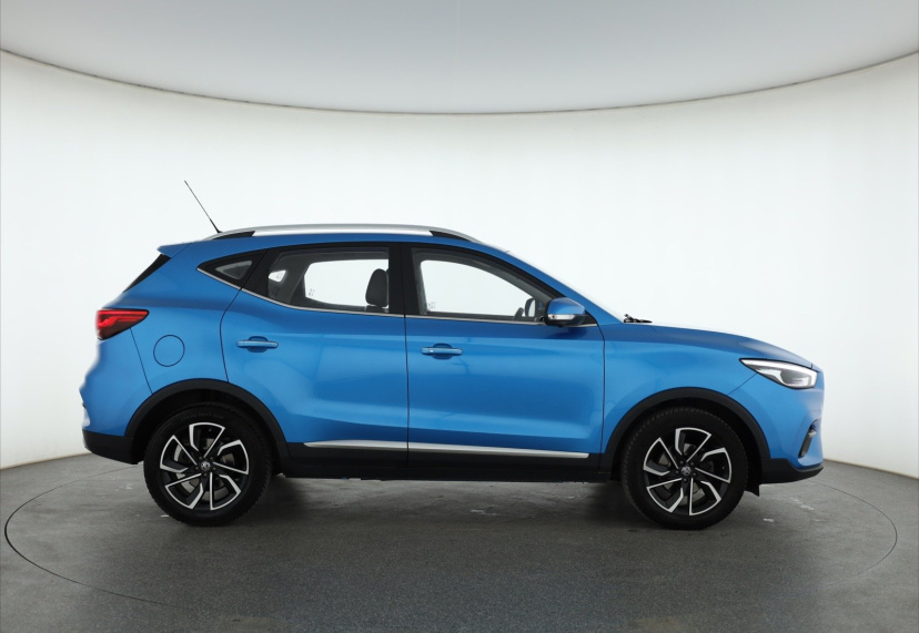 MG ZS SUV, 2024