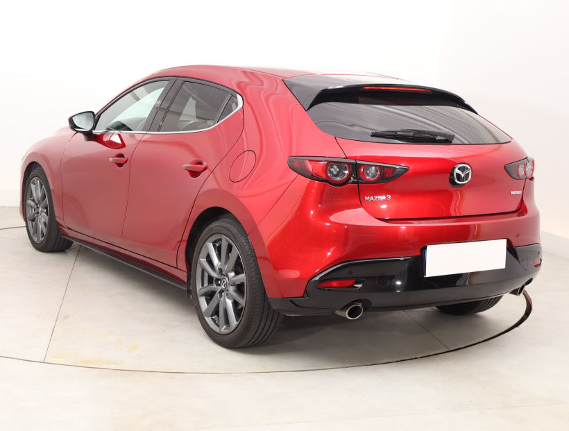 Mazda 3, 2021