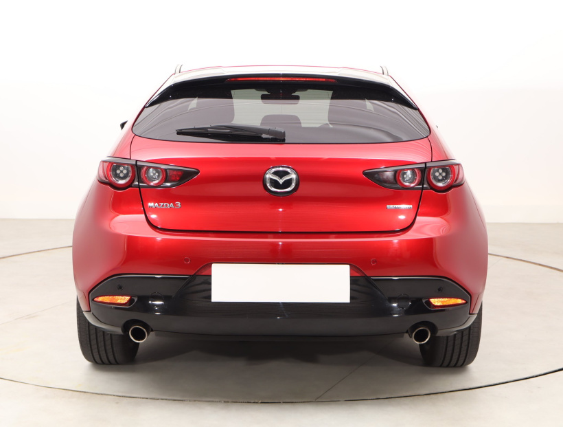 Mazda 3, 2021