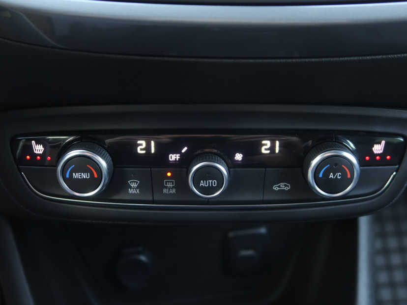 Opel Crossland, 2023