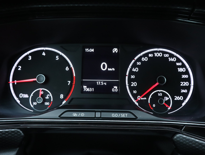 Volkswagen T-Cross, 2019