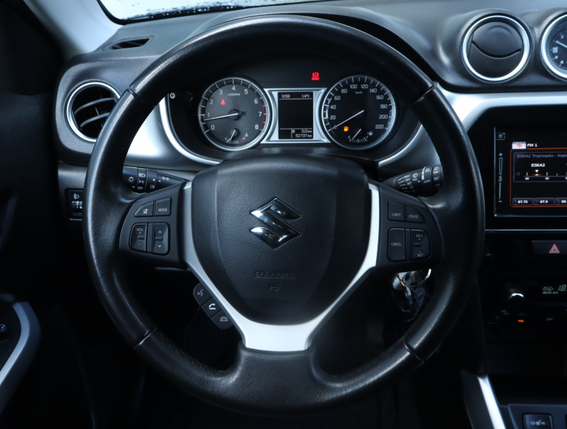 Suzuki Vitara, 2016