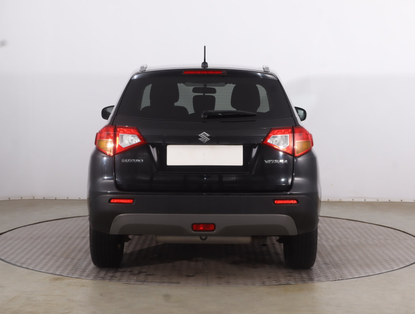 Suzuki Vitara, 2016