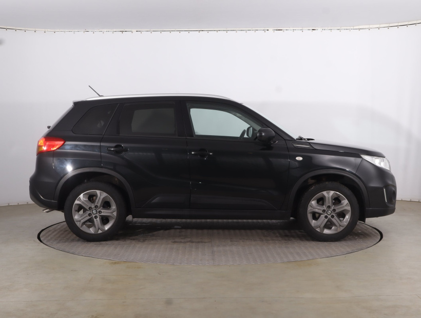 Suzuki Vitara, 2016