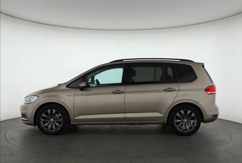 Volkswagen Touran, 2019