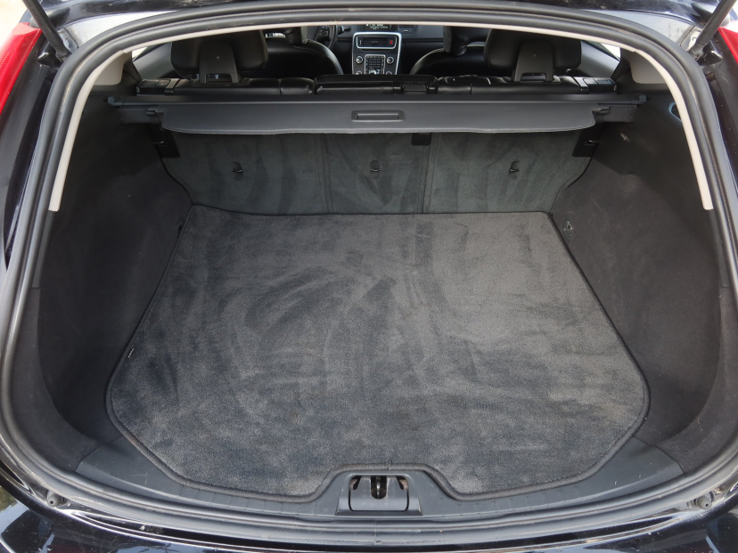 Volvo V60, 2015