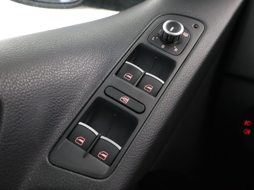 Volkswagen Tiguan, 2013