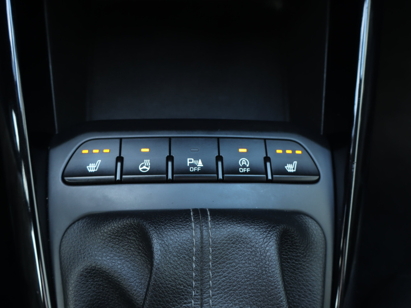 Kia Stonic, 2019