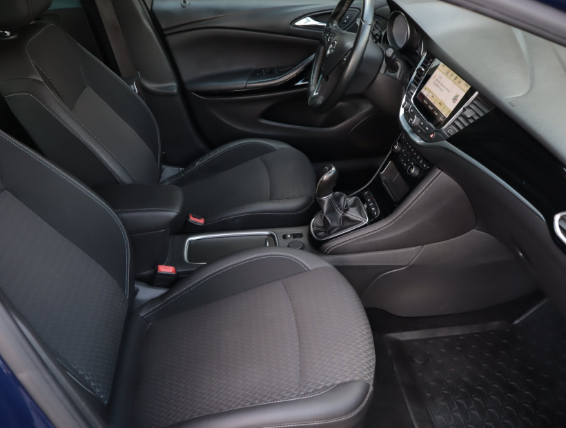 Opel Astra, 2016
