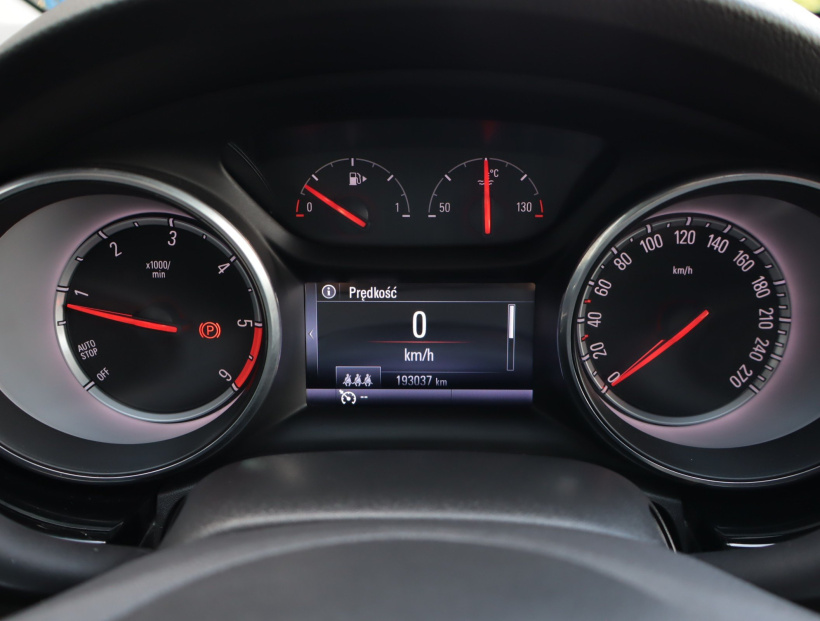 Opel Astra, 2016