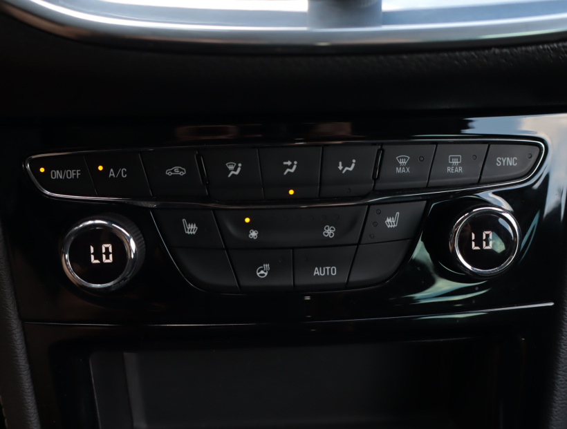 Opel Astra, 2016