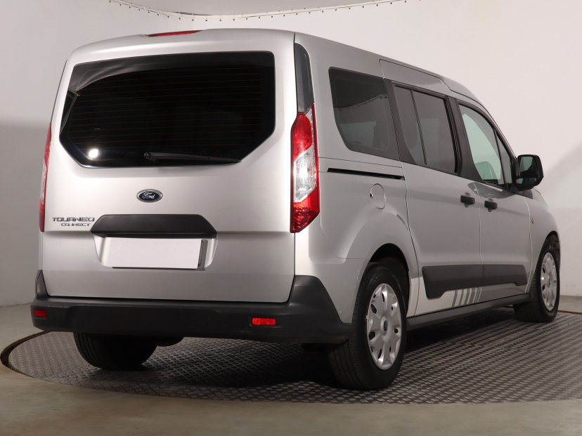 Ford Tourneo Connect, 2016