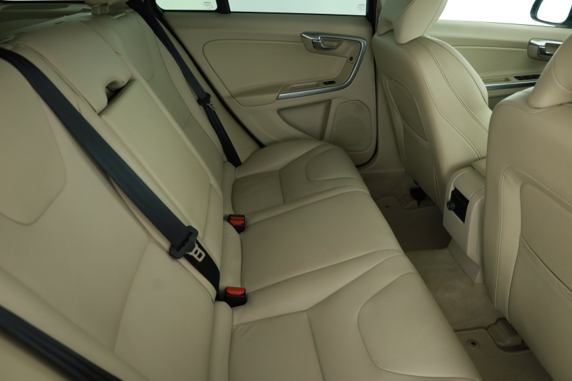 Volvo V60 Cross Country, 2017