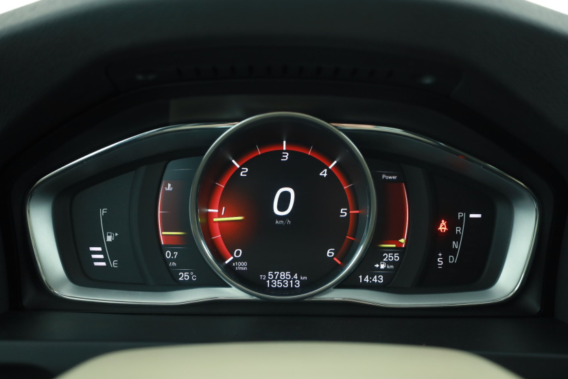 Volvo V60 Cross Country, 2017