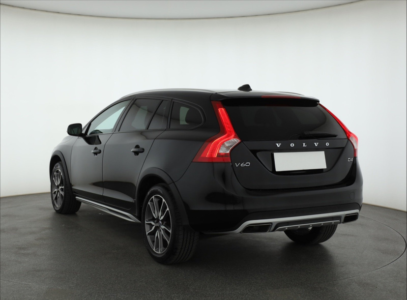 Volvo V60 Cross Country, 2017