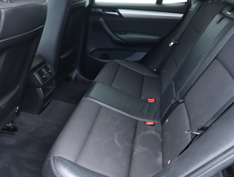 BMW X3, 2011