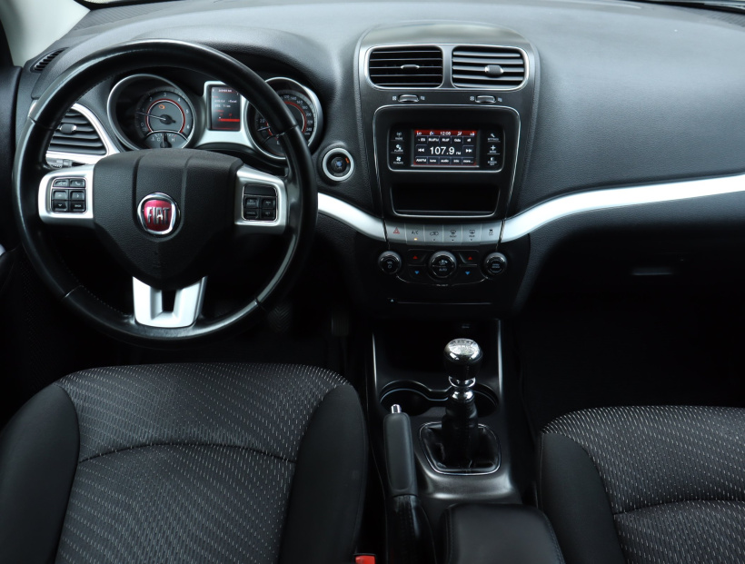 Fiat Freemont, 2011