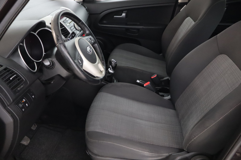 Kia Venga, 2010