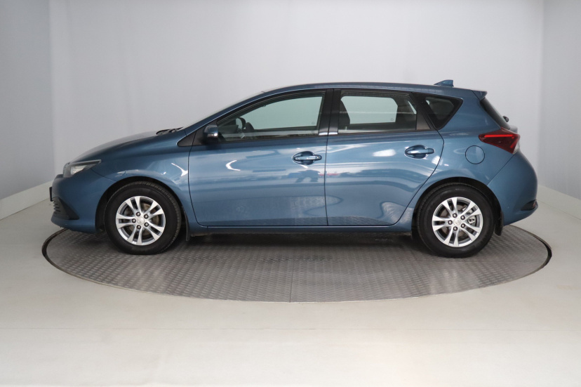 Toyota Auris, 2017