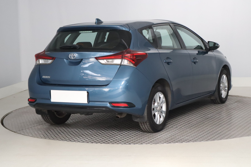 Toyota Auris, 2017
