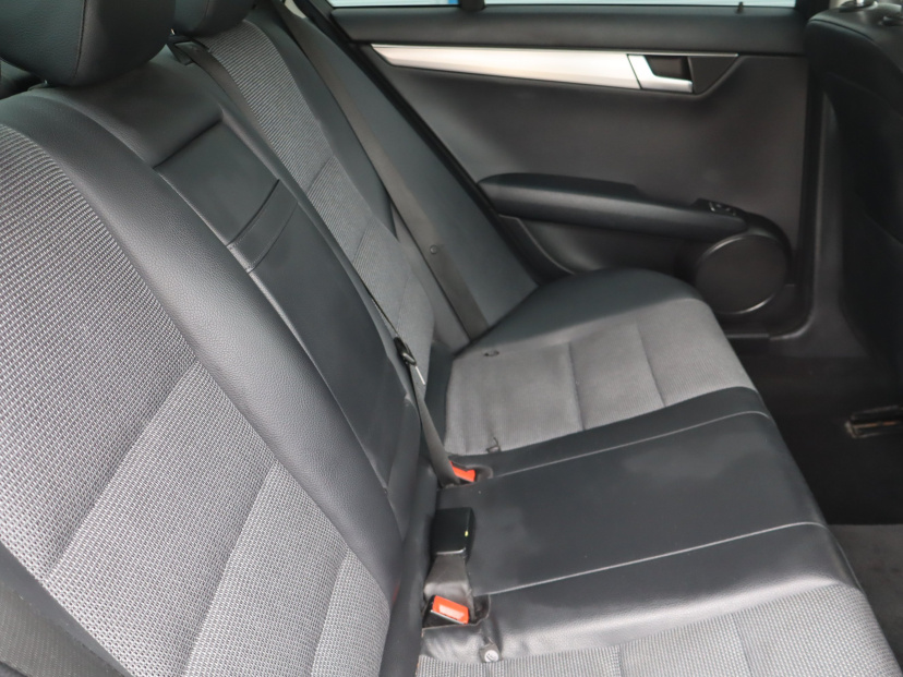 Mercedes-Benz C, 2011