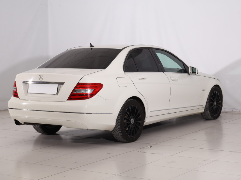 Mercedes-Benz C, 2011
