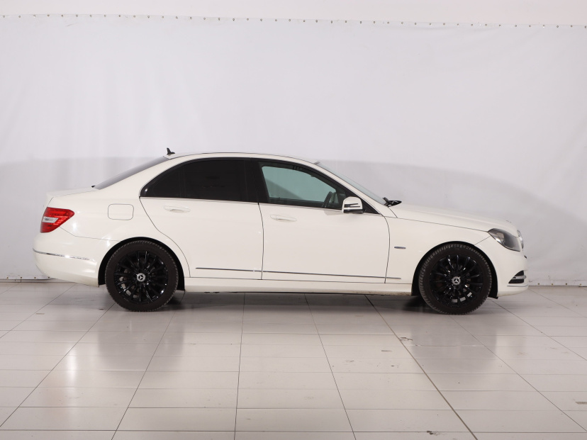 Mercedes-Benz C, 2011