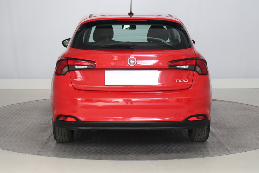 Fiat Tipo, 2021