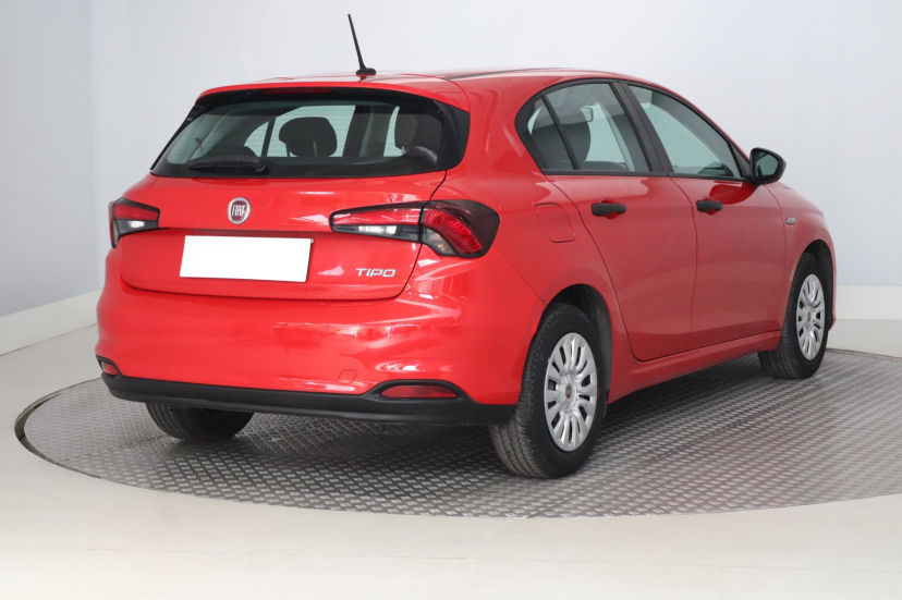 Fiat Tipo, 2021