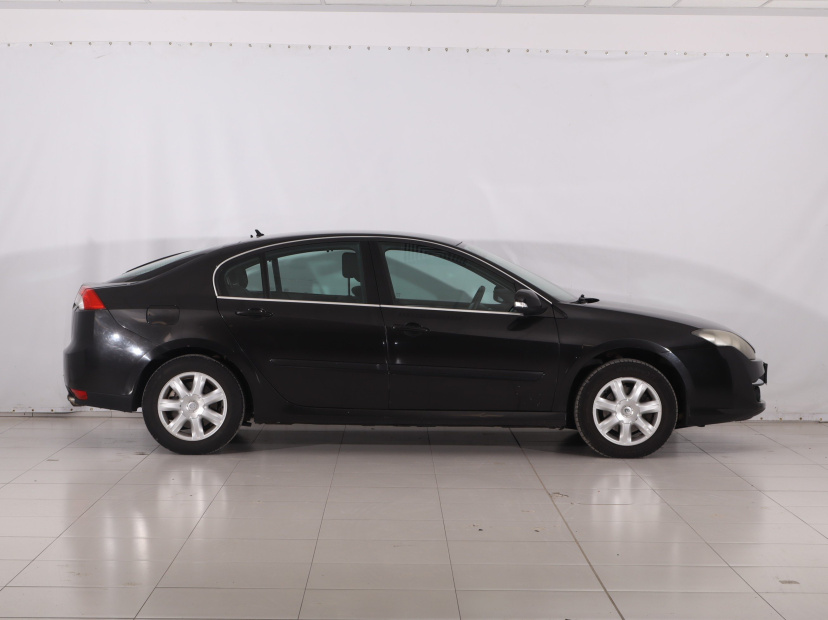 Renault Laguna, 2010