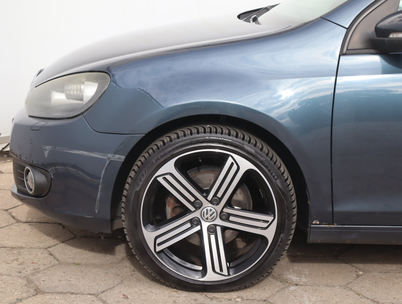 Volkswagen Golf, 2010
