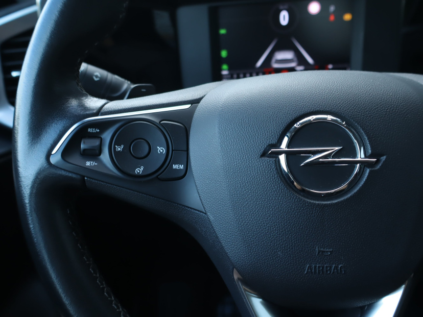 Opel Mokka, 2022