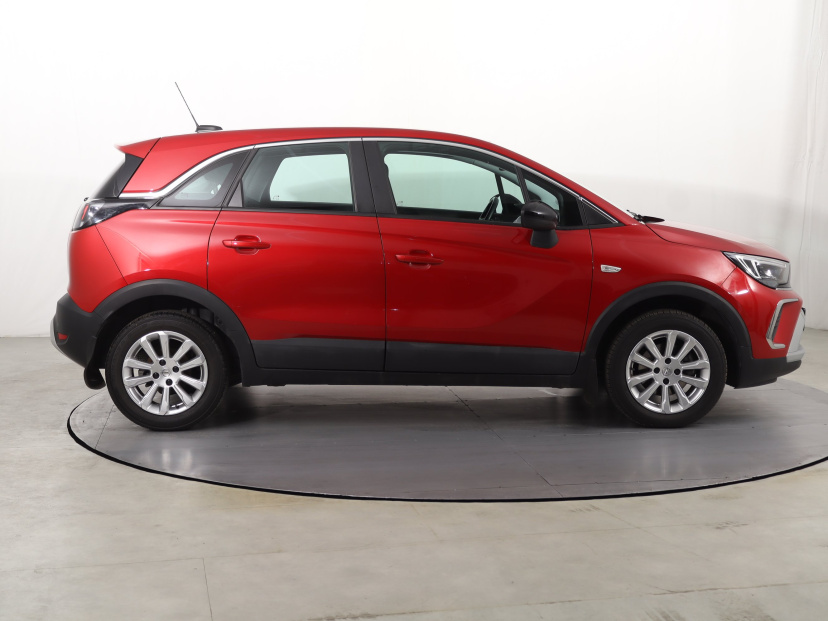 Opel Crossland, 2022