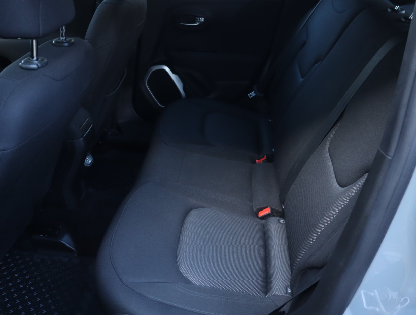 Jeep Renegade, 2018