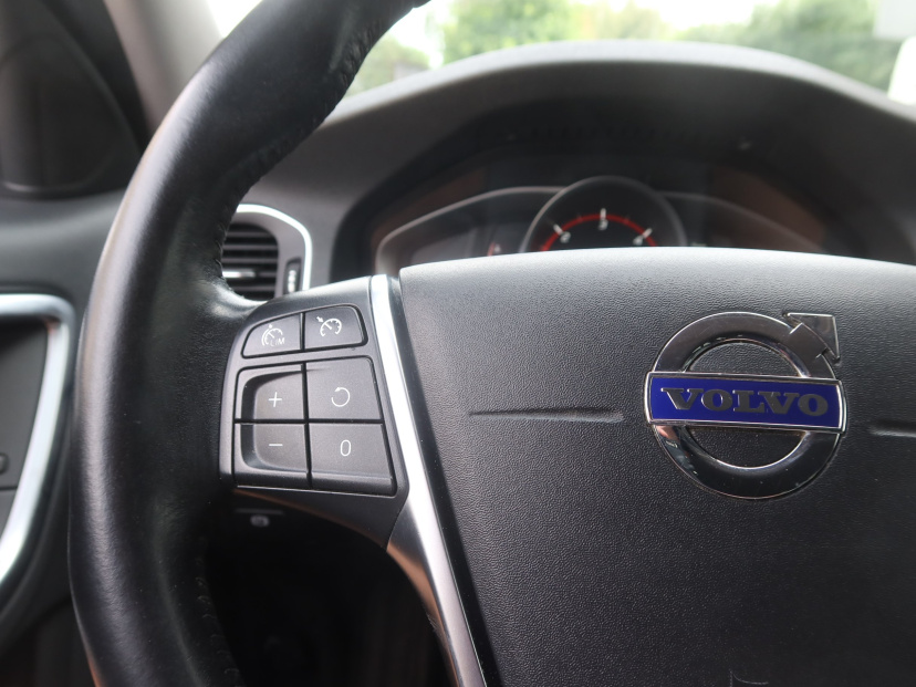 Volvo V60, 2016