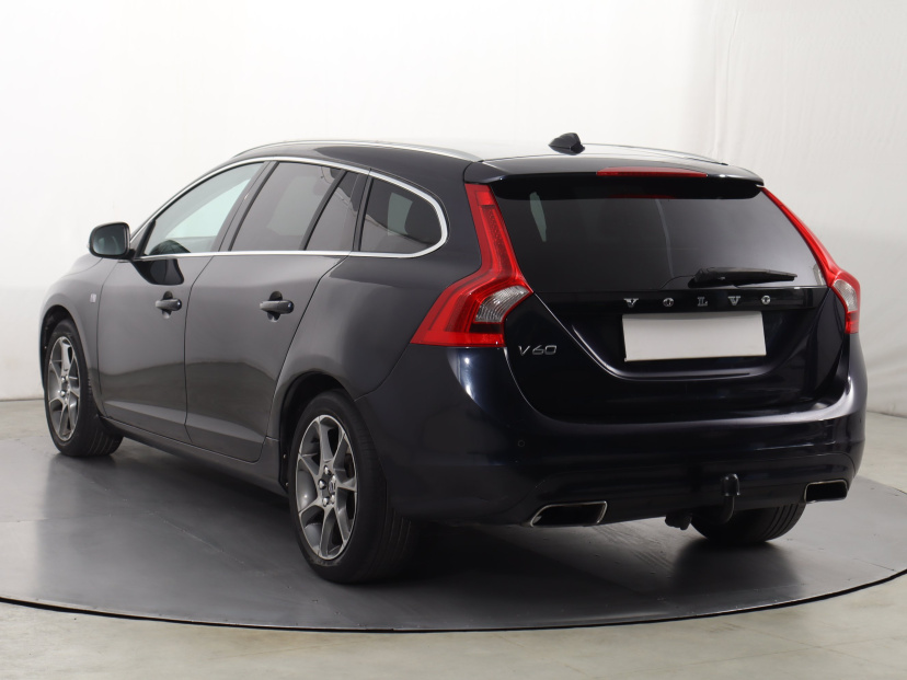 Volvo V60, 2016