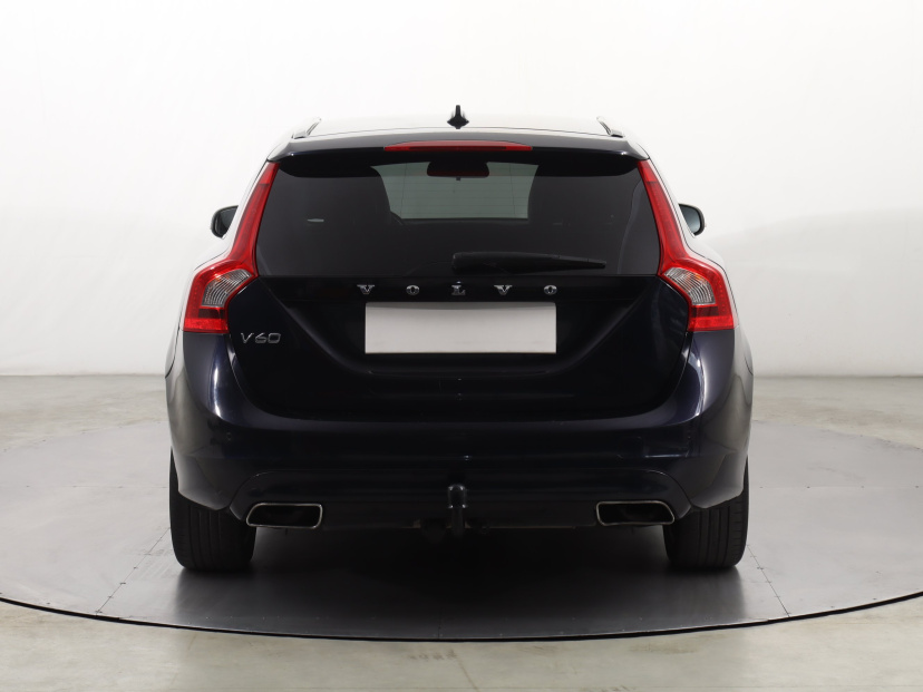 Volvo V60, 2016