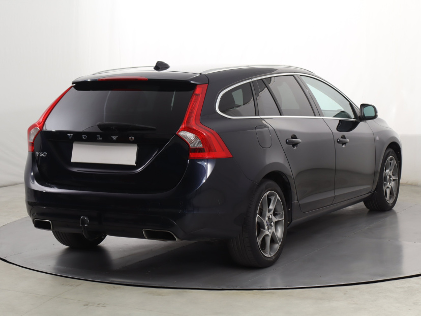 Volvo V60, 2016