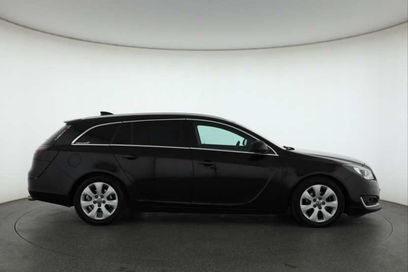Opel Insignia, 2016