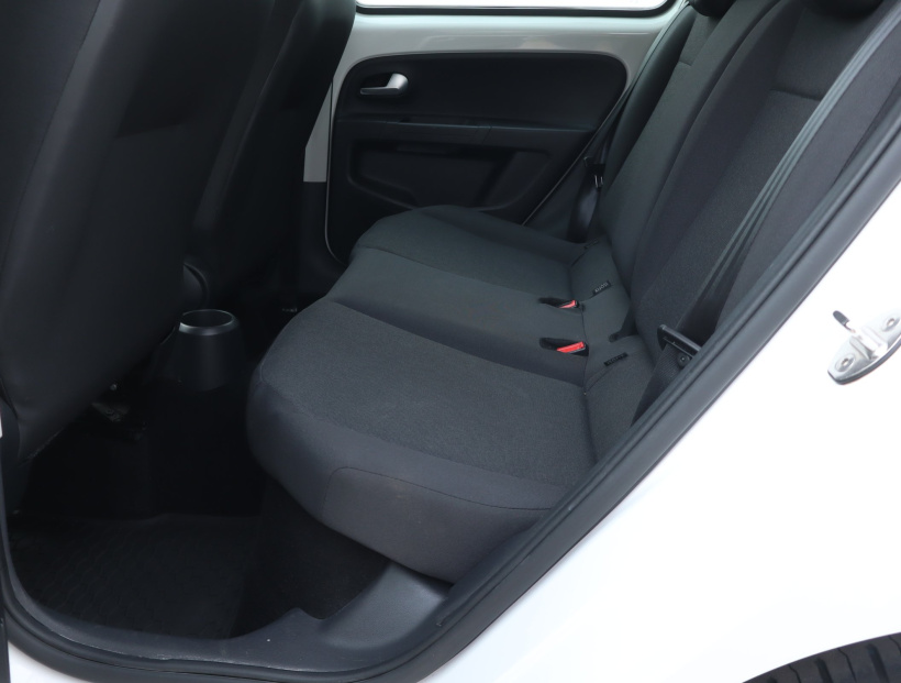 Volkswagen Up!, 2018