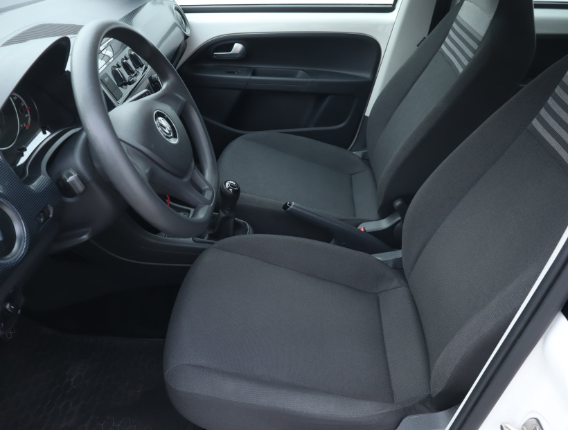 Volkswagen Up!, 2018