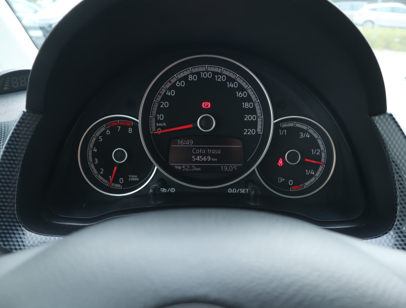 Volkswagen Up!, 2018
