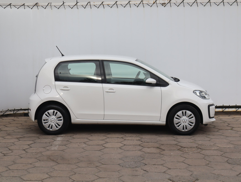 Volkswagen Up!, 2018