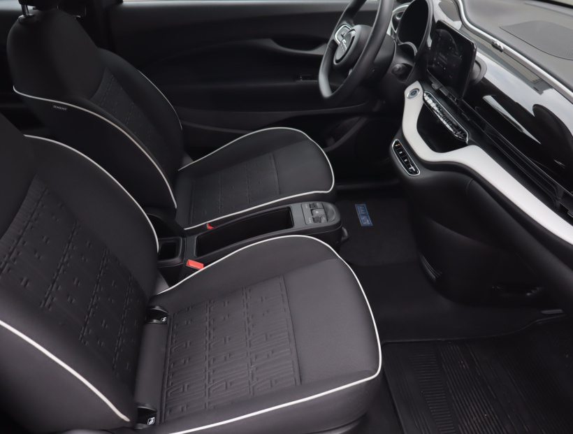 Fiat 500e, 2024