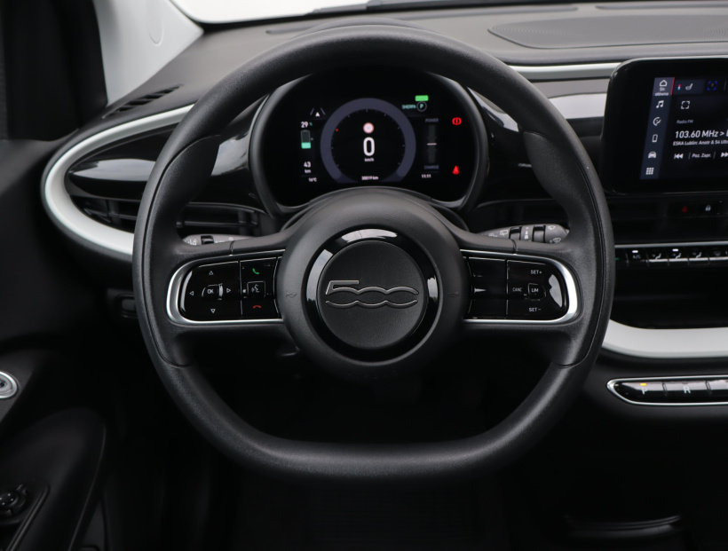 Fiat 500e, 2024