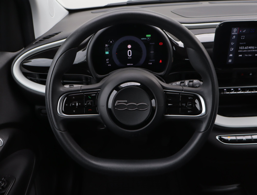 Fiat 500e, 2024