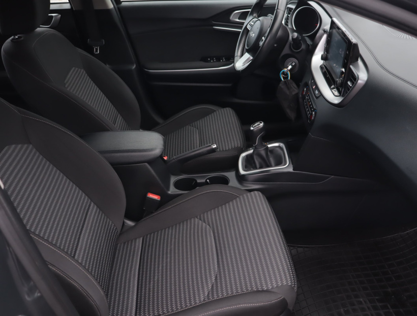 Kia Ceed, 2023