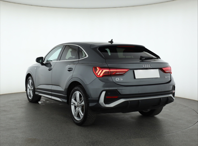 Audi Q3 Sportback, 2025