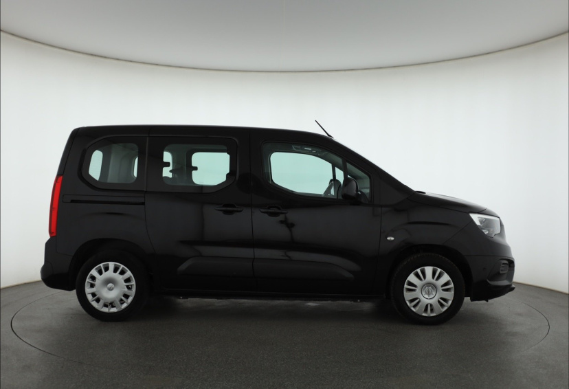 Opel Combo, 2018